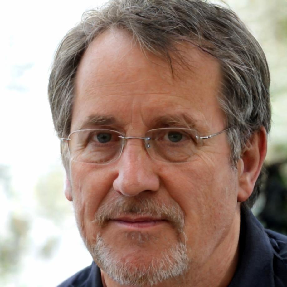 Portrait of Rowan speaking about peer collaboration